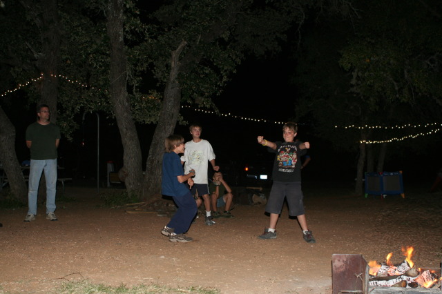2010/10(October)/Pack409-Inks-Lake/640x480_2010-10-16-Pack409-Inks-Lake-206.JPG
