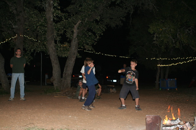 2010/10(October)/Pack409-Inks-Lake/640x480_2010-10-16-Pack409-Inks-Lake-207.JPG