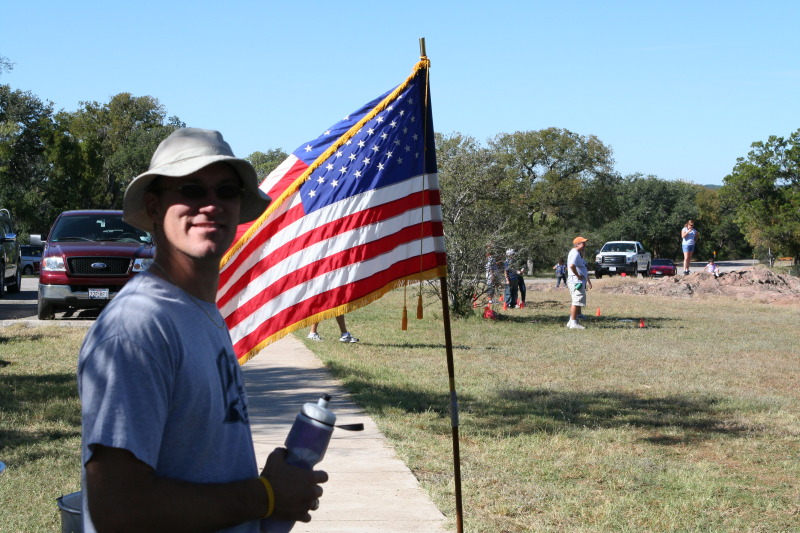 2010/10(October)/Pack409-Inks-Lake/800x600_2010-10-16-Pack409-Inks-Lake-039-Travis-GOOD.JPG