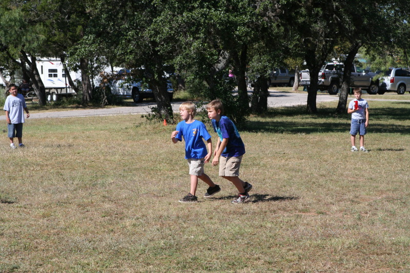 2010/10(October)/Pack409-Inks-Lake/800x600_2010-10-16-Pack409-Inks-Lake-059.JPG
