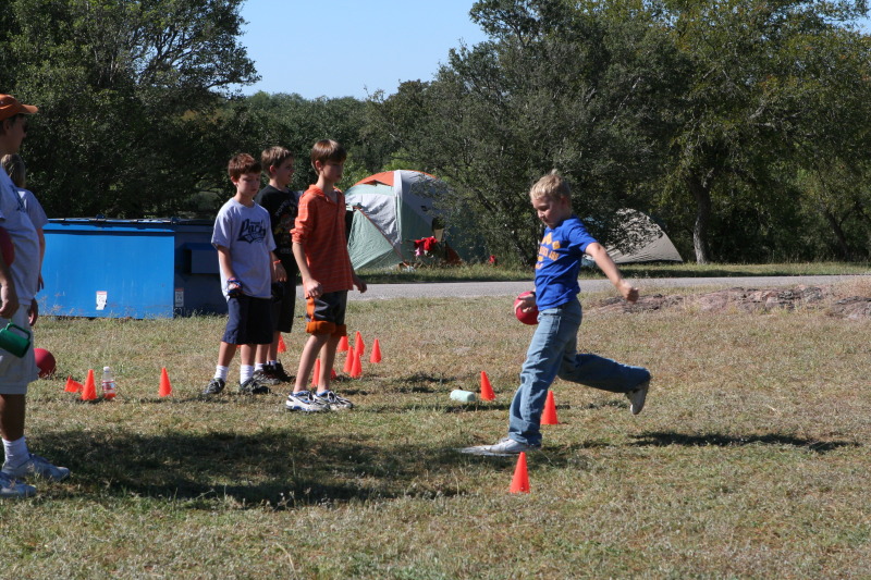 2010/10(October)/Pack409-Inks-Lake/800x600_2010-10-16-Pack409-Inks-Lake-065-Chance.JPG