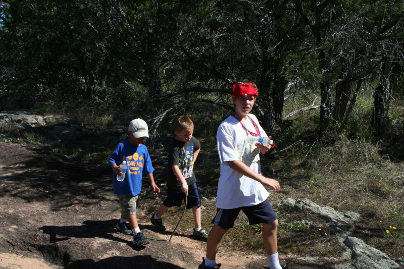 2010/10(October)/Pack409-Inks-Lake/800x600_2010-10-16-Pack409-Inks-Lake-136.JPG