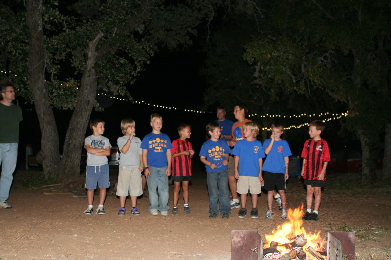 2010/10(October)/Pack409-Inks-Lake/800x600_2010-10-16-Pack409-Inks-Lake-195.JPG