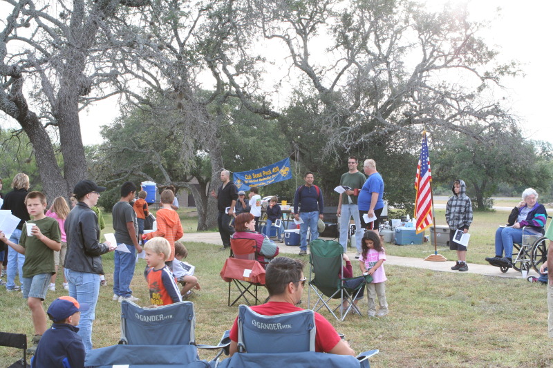 2010/10(October)/Pack409-Inks-Lake/800x600_2010-10-17-Pack409-Inks-Lake-7.JPG