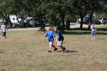 2010-10-16-Pack409-Inks-Lake-059.JPG