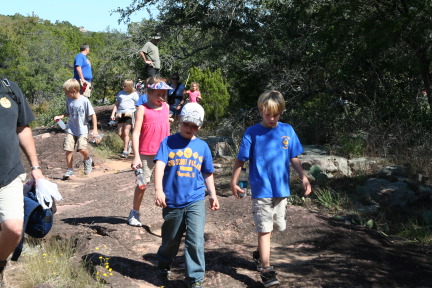 2010-10-16-Pack409-Inks-Lake-139.JPG