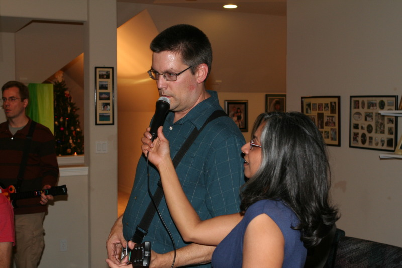 2010-12-31-New-Years-Eve-16-Matt-Kavita.JPG