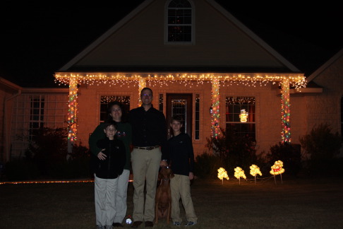 2010-12-05-Christmas-Photos-Travis-Suzi-Chance-Dax-Bevo-03.jpg