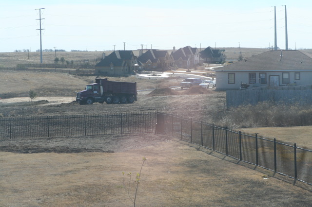 2011-01-08-Neighbor-backyard-work-40-dirt-dumptruck.JPG