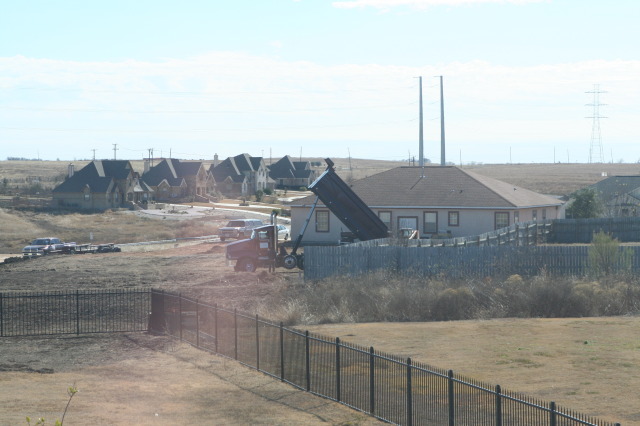 2011-01-08-Neighbor-backyard-work-72-dirt-dumptruck.JPG