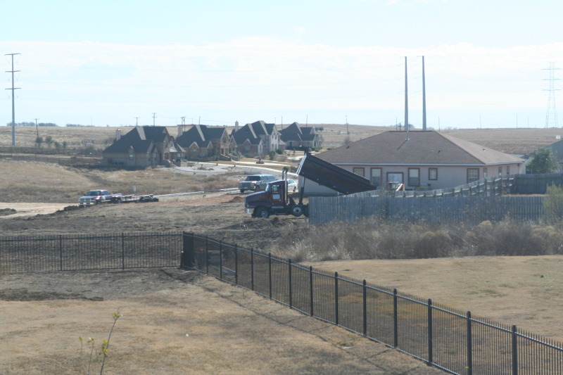 2011-01-08-Neighbor-backyard-work-70-dirt-dumptruck.JPG