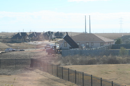 2011-01-08-Neighbor-backyard-work-72-dirt-dumptruck.JPG