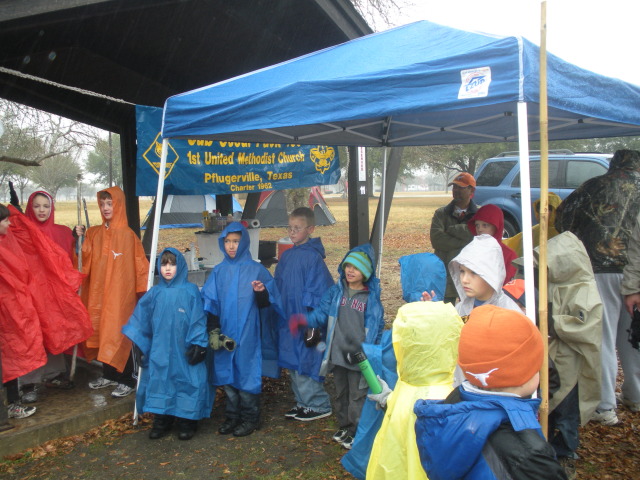 2011/01(January)/Pack409-Granger-Lake/640x480_2011-01-15-Pack409-Granger-Lake-2-Case.JPG