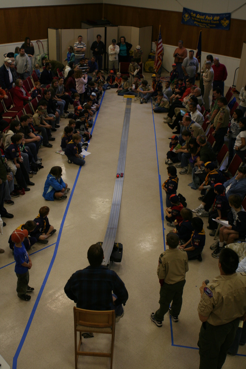 2011/01(January)/Pack409-Pinewood-Derby/1024x768_2011-01-29-Pack409-Pinwood-Derby-17.JPG