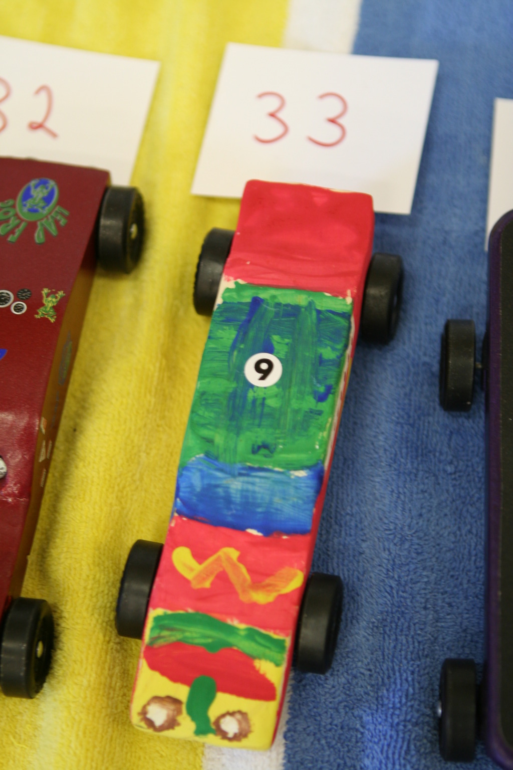 2011/01(January)/Pack409-Pinewood-Derby/1024x768_2011-01-29-Pack409-Pinwood-Derby-44.JPG
