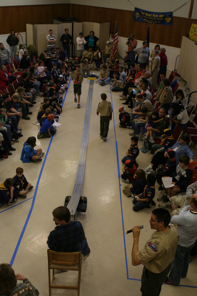 2011/01(January)/Pack409-Pinewood-Derby/640x480_2011-01-29-Pack409-Pinwood-Derby-20.JPG