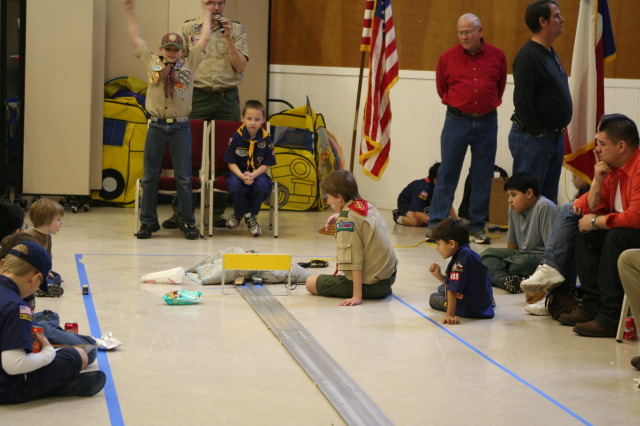 2011-01-29-Pack409-Pinwood-Derby-50-Chance.JPG
