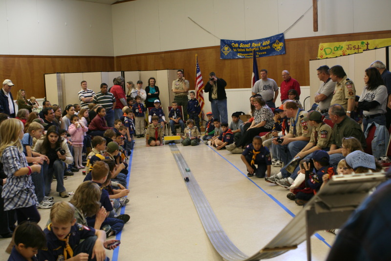 2011/01(January)/Pack409-Pinewood-Derby/800x600_2011-01-29-Pack409-Pinwood-Derby-33-Chance-Jack.JPG
