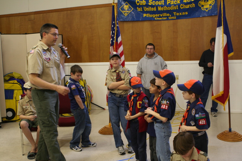 2011/01(January)/Pack409-Pinewood-Derby/800x600_2011-01-29-Pack409-Pinwood-Derby-39.JPG