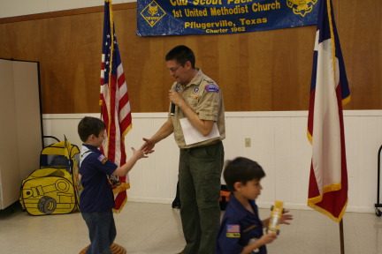 2011-01-29-Pack409-Pinwood-Derby-53.JPG