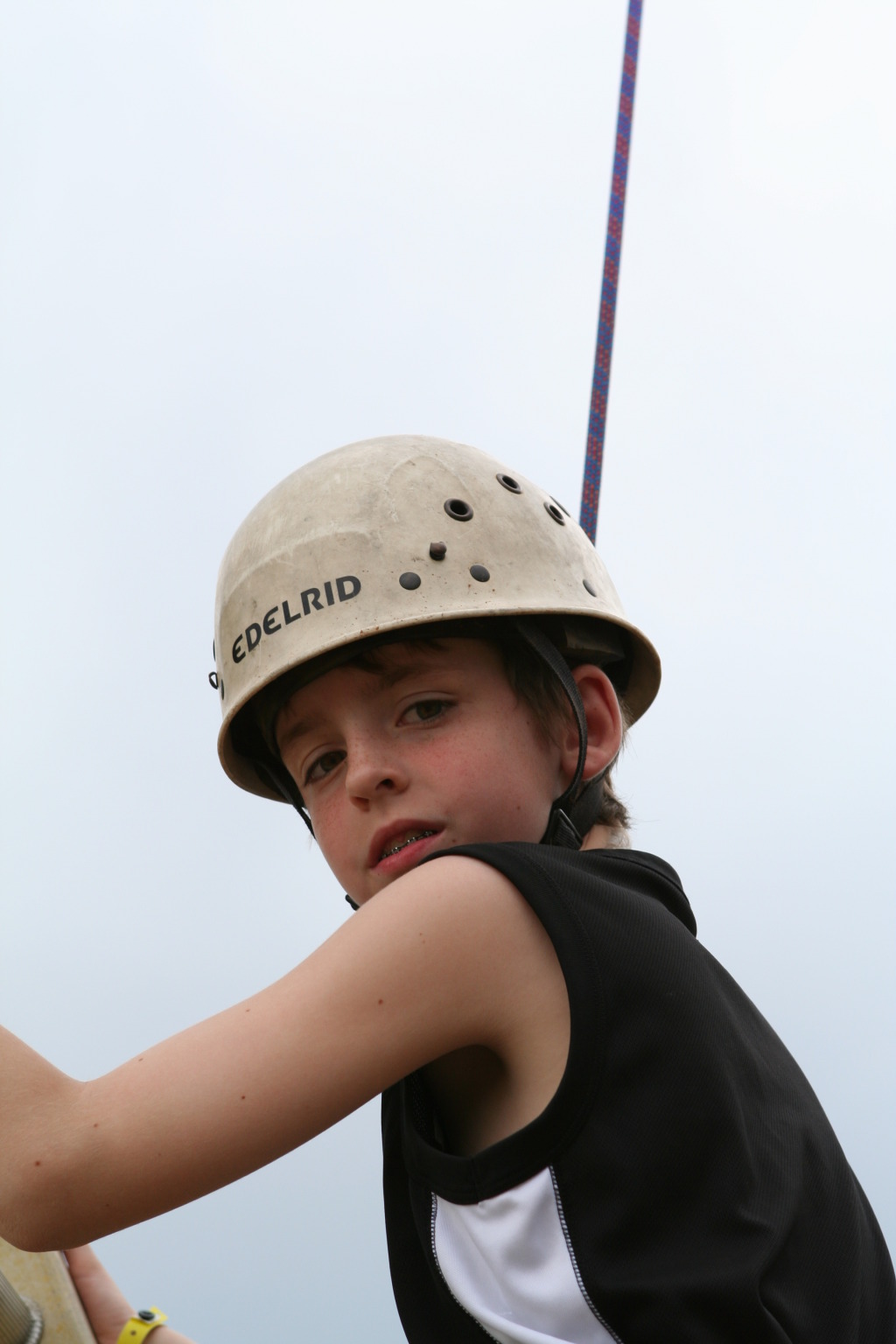 2011/02(February)/2011-Blue-n-Gold-slideshow/1024x768_2010-05-22-Pack409-Camp-Champions-131-High-Ropes-Andrew.JPG