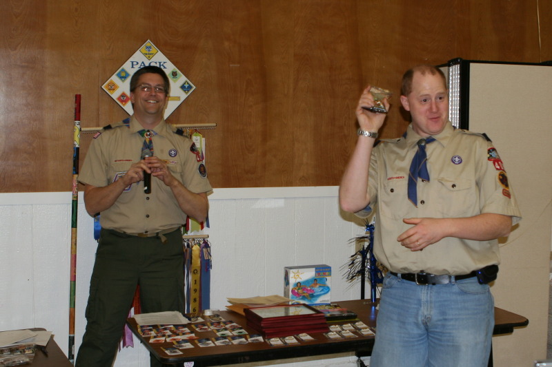 2010-02-20-Pack409-Blue-and-Gold-24-Matt.jpg