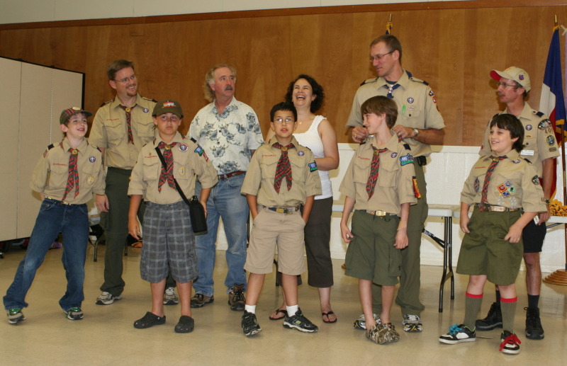 2011/02(February)/2011-Blue-n-Gold-slideshow/800x600_2010-05-19-Pack409-CrossOver-44-Andrew-Chris-CJ-Bill-Sebastian-Allejandra-Chance-Travis-Logan-Jody.jpg