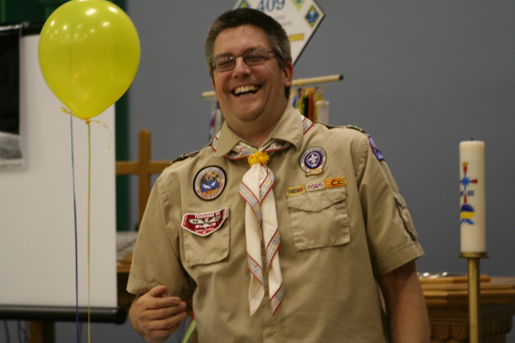 2011/02(February)/Blue-n-Gold/1024x768_2011-02-02-Pack409-Blue-n-Gold-93-Matt-GOOD.JPG
