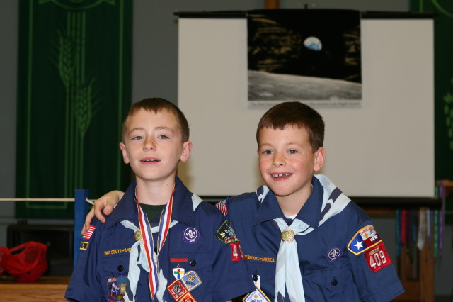 2011/02(February)/Blue-n-Gold/640x480_2011-02-02-Pack409-Blue-n-Gold-55.JPG
