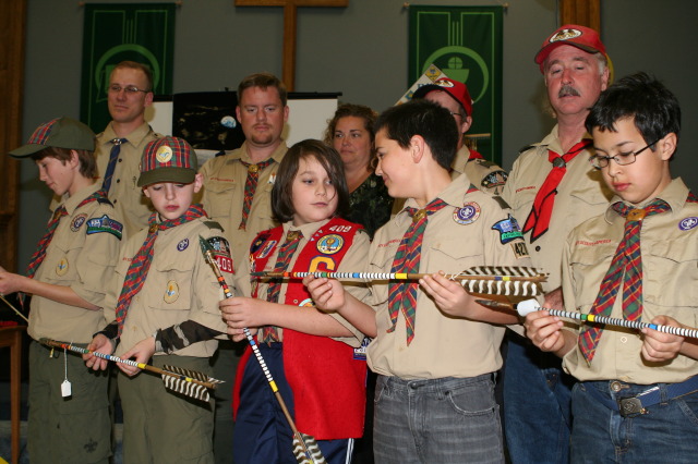 2011/02(February)/Blue-n-Gold/640x480_2011-02-02-Pack409-Blue-n-Gold-74-Chance-Andrew-Logan-CJ-Sebastian-Travis-Chris-Jodi-Bill.JPG