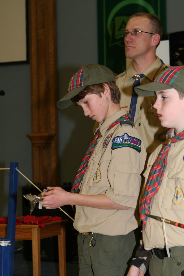 2011/02(February)/Blue-n-Gold/640x480_2011-02-02-Pack409-Blue-n-Gold-76-Chance-Travis.JPG