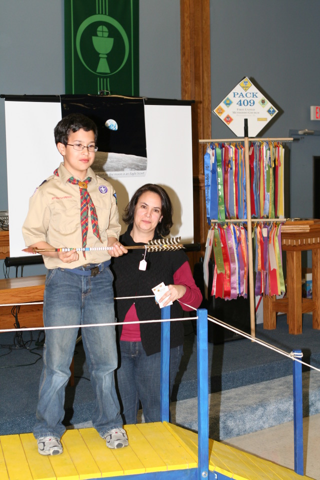 2011/02(February)/Blue-n-Gold/640x480_2011-02-02-Pack409-Blue-n-Gold-88-Sebastian-Allejandra.JPG