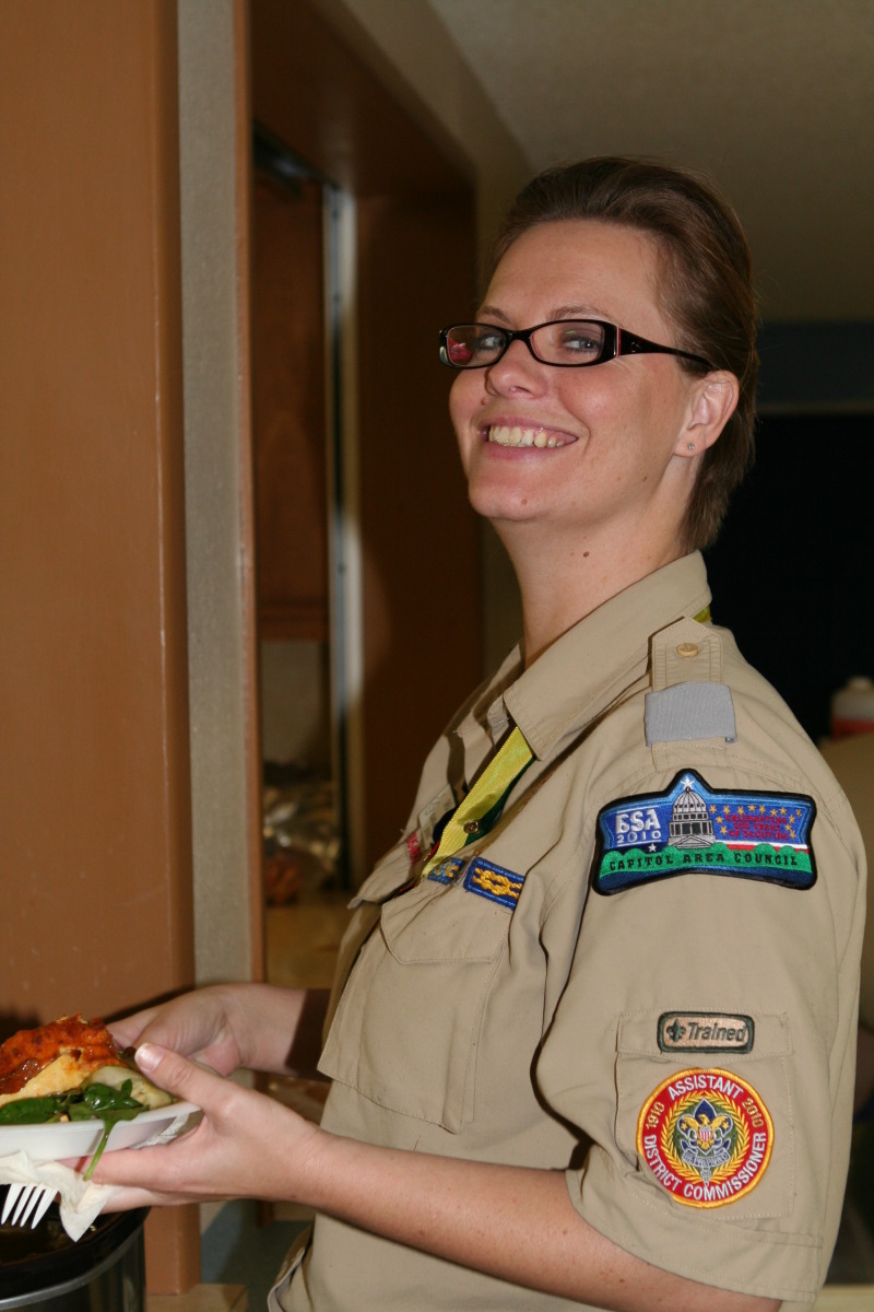 2011/02(February)/Blue-n-Gold/800x600_2011-02-02-Pack409-Blue-n-Gold-06-Shea-GOOD.JPG