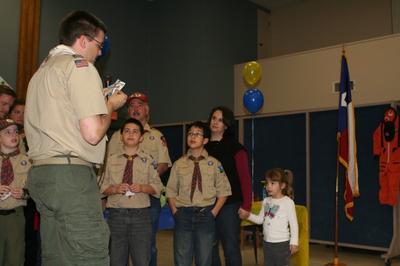 2011/02(February)/Blue-n-Gold/800x600_2011-02-02-Pack409-Blue-n-Gold-64-Chance-Andrew-Logan-CJ-Sebastian-Travis-Chris.JPG