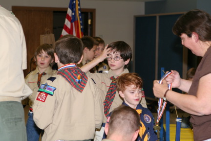 2011-02-02-Pack409-Blue-n-Gold-33-Dax.JPG