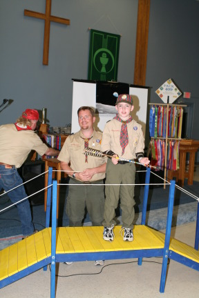 2011-02-02-Pack409-Blue-n-Gold-81-Andrew-Chris.JPG