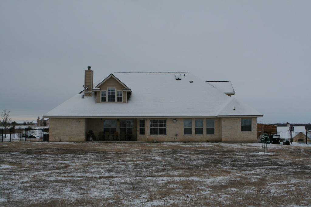 2011/02(February)/Snow-in-Austin/1024x768_2011-02-04-Snow-in-Hutto-17.JPG