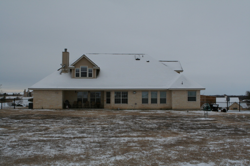 2011/02(February)/Snow-in-Austin/1024x768_2011-02-04-Snow-in-Hutto-18.JPG
