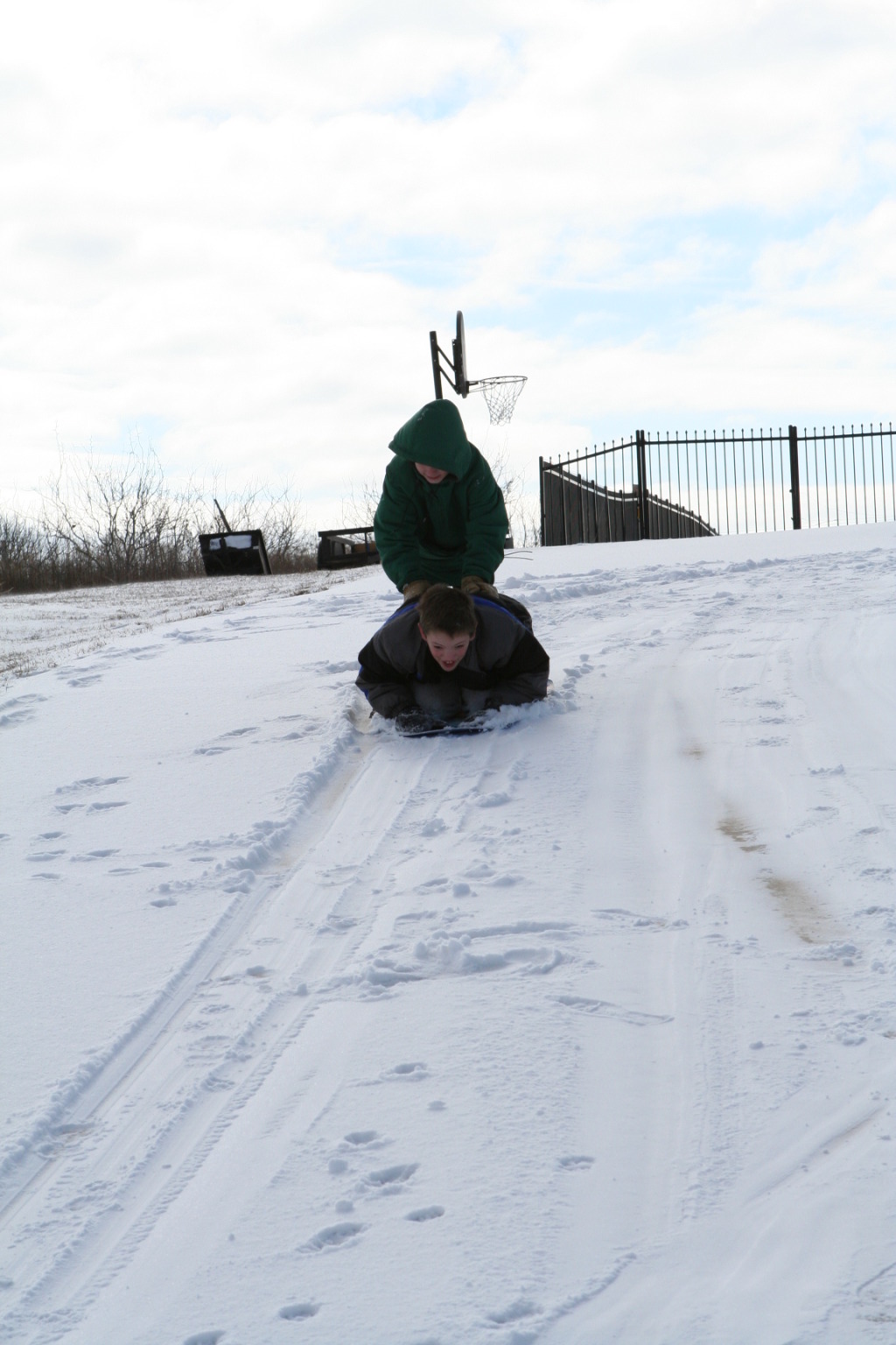 2011/02(February)/Snow-in-Austin/1024x768_2011-02-04-Snow-in-Hutto-67-Dax-Case.JPG