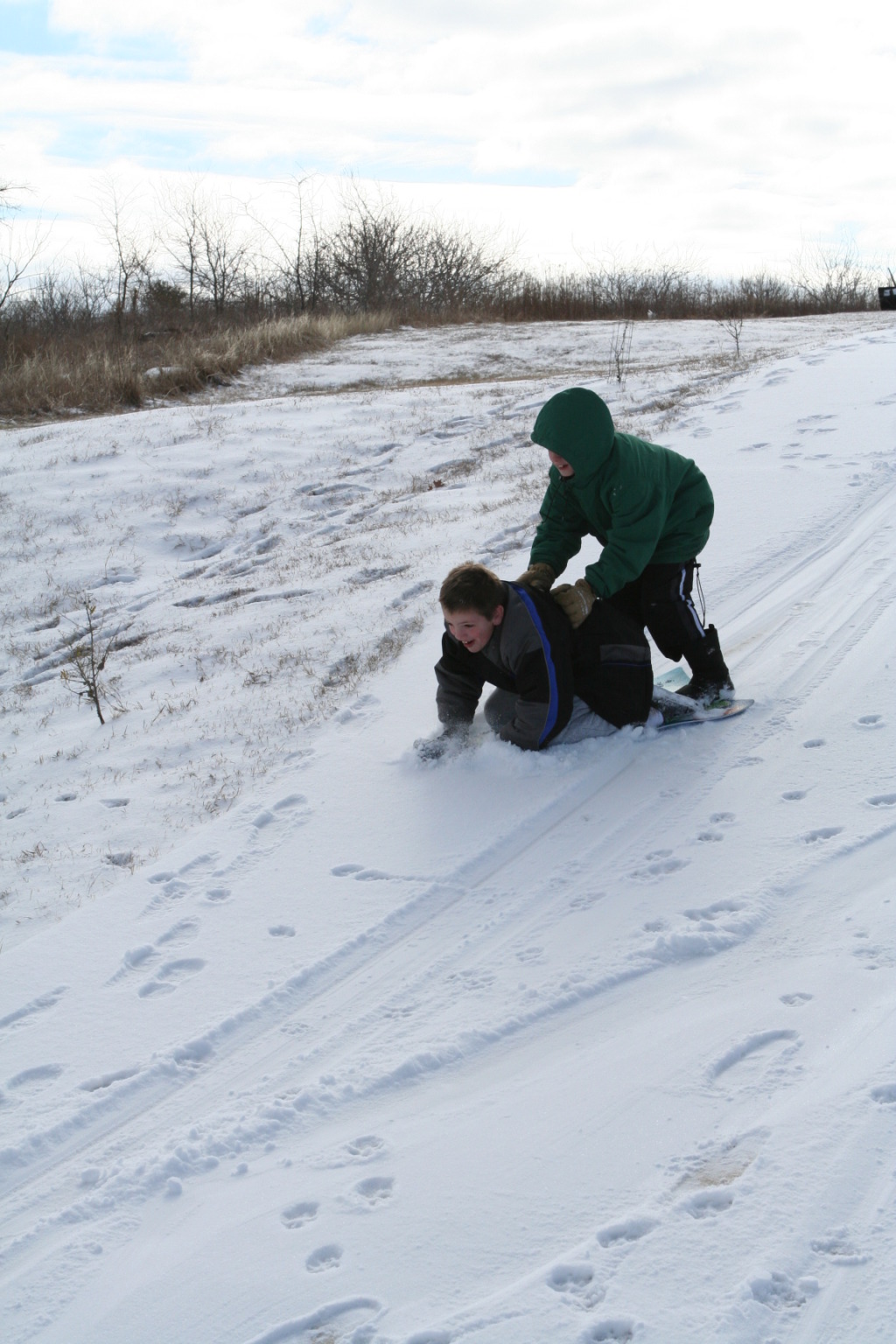 2011/02(February)/Snow-in-Austin/1024x768_2011-02-04-Snow-in-Hutto-75-Dax-Case.JPG