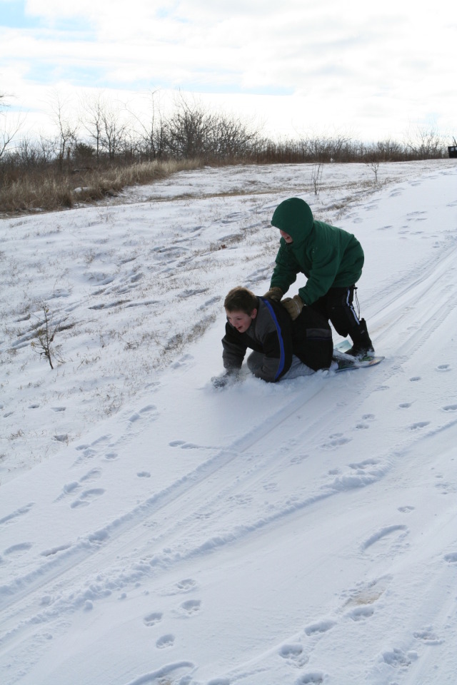 2011/02(February)/Snow-in-Austin/640x480_2011-02-04-Snow-in-Hutto-75-Dax-Case.JPG