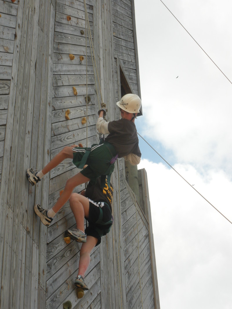 2011/02(February)/Troop214-Bastrop-Climbing-Tower/800x600_2011-02-19-Troop214-Bastrop-13-Climbing-Tower-Chance.JPG