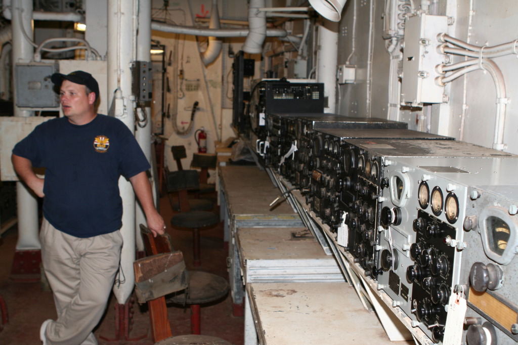 2011/03(March)/BattleshipTexas/BattleshipTexas-Day1/Private-Tour/1024x768_2011-04-02-Pack409-Battleship-Texas-Private-Tour-088.JPG