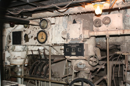 2011-04-02-Pack409-Battleship-Texas-Private-Tour-008.JPG
