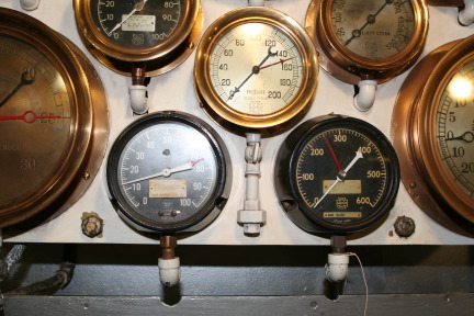 2011-04-02-Pack409-Battleship-Texas-Private-Tour-013.JPG