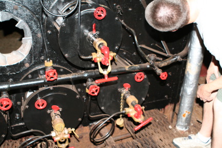 2011-04-02-Pack409-Battleship-Texas-Private-Tour-059.JPG