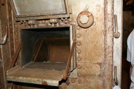 2011-04-02-Pack409-Battleship-Texas-Private-Tour-108.JPG
