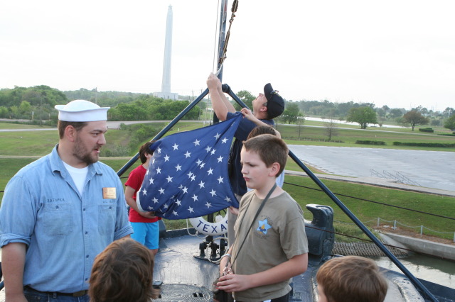 2011-04-03-Pack409-Battleship-Texas-046-Case.JPG