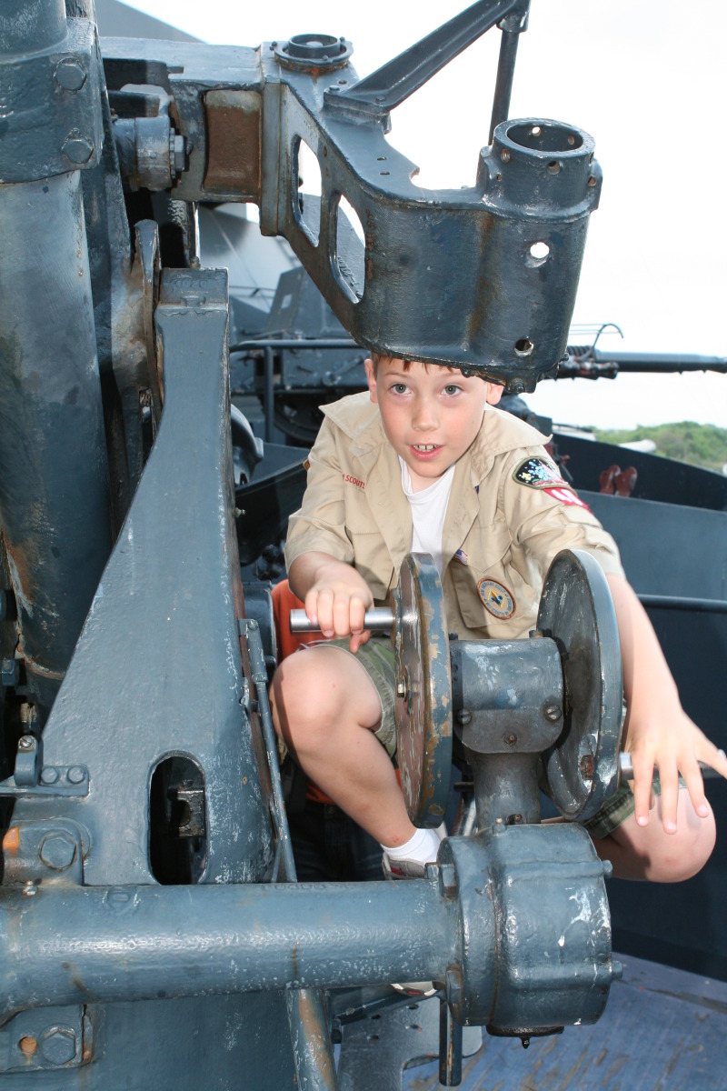 2011/03(March)/BattleshipTexas/BattleshipTexas-Day2/800x600_2011-04-03-Pack409-Battleship-Texas-025.JPG