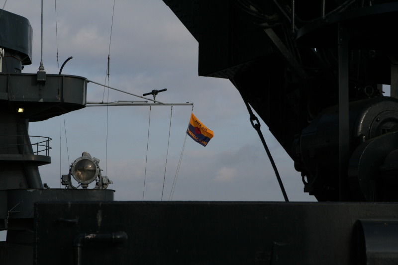 2011/03(March)/BattleshipTexas/BattleshipTexas-Day2/800x600_2011-04-03-Pack409-Battleship-Texas-066-flag.JPG